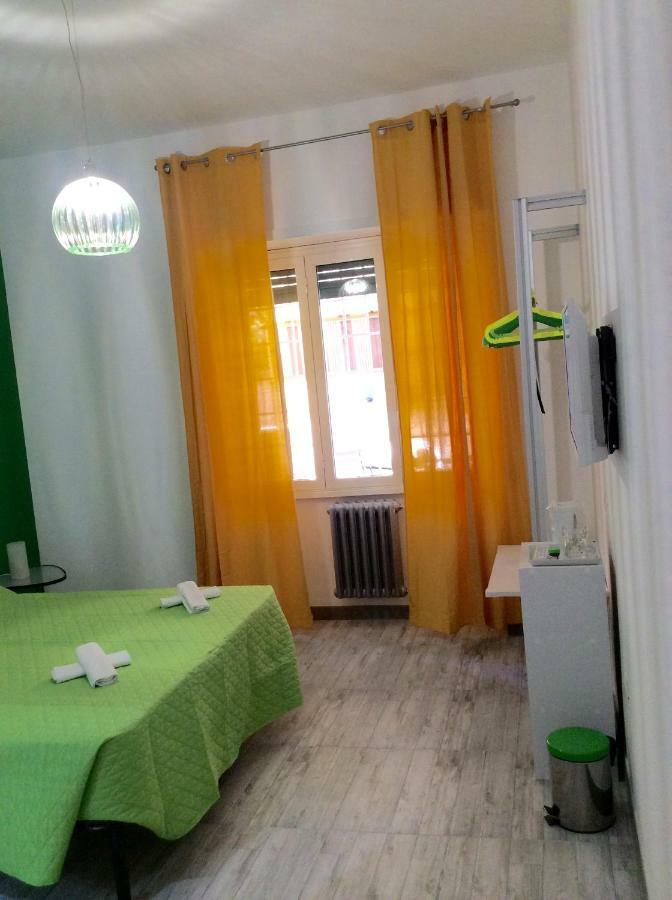 Like Family House Bed & Breakfast Roma Eksteriør bilde