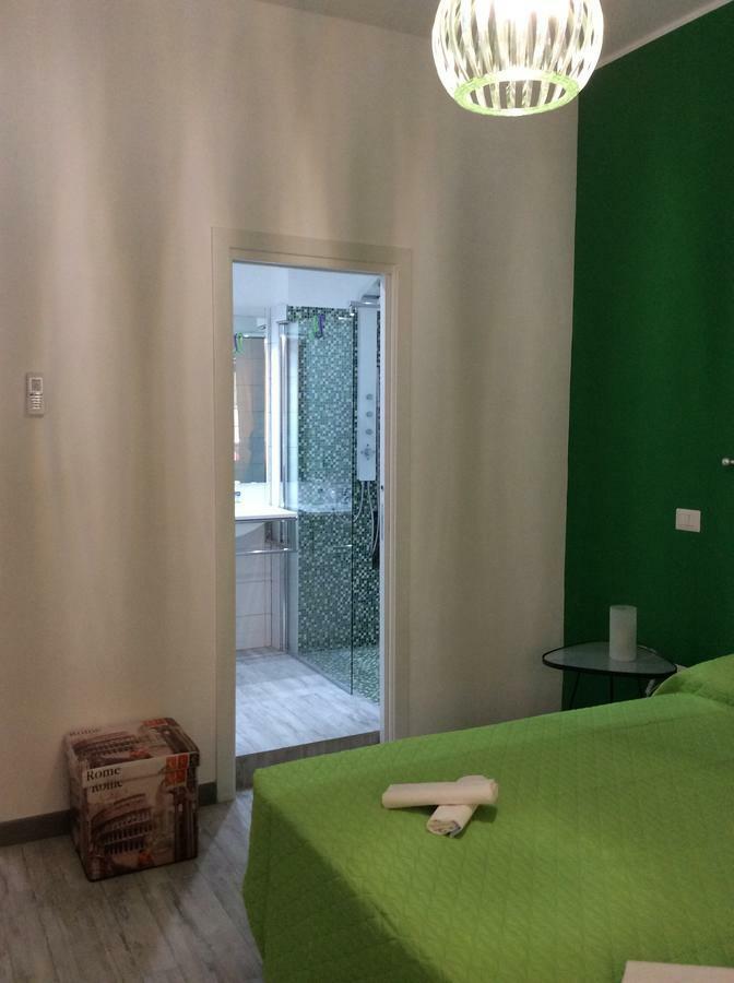 Like Family House Bed & Breakfast Roma Eksteriør bilde